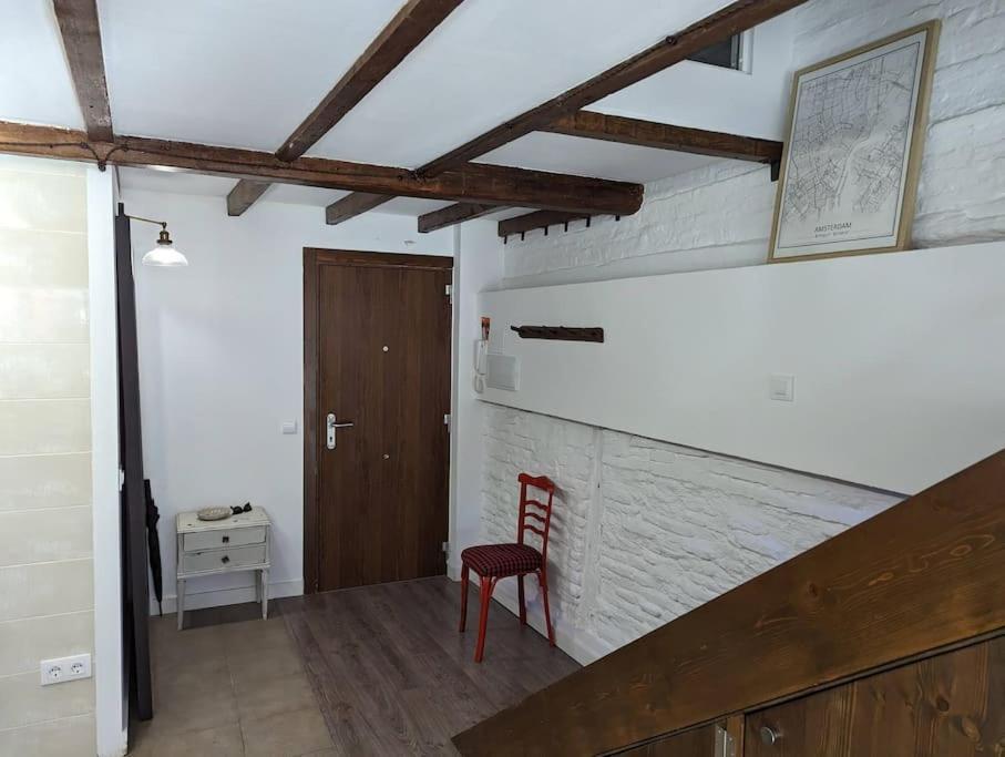 شقة لوغرونيو  في Old Town Loft - Cathedral Views. المظهر الخارجي الصورة